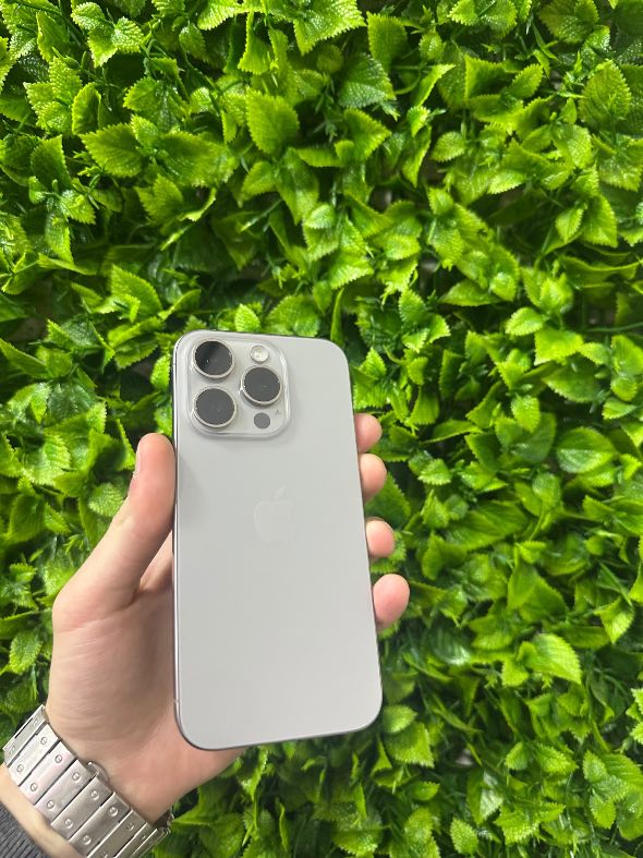Apple iPhone 15 Pro 256GB